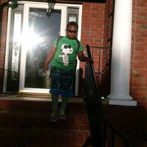 Meet your Posher, Mona